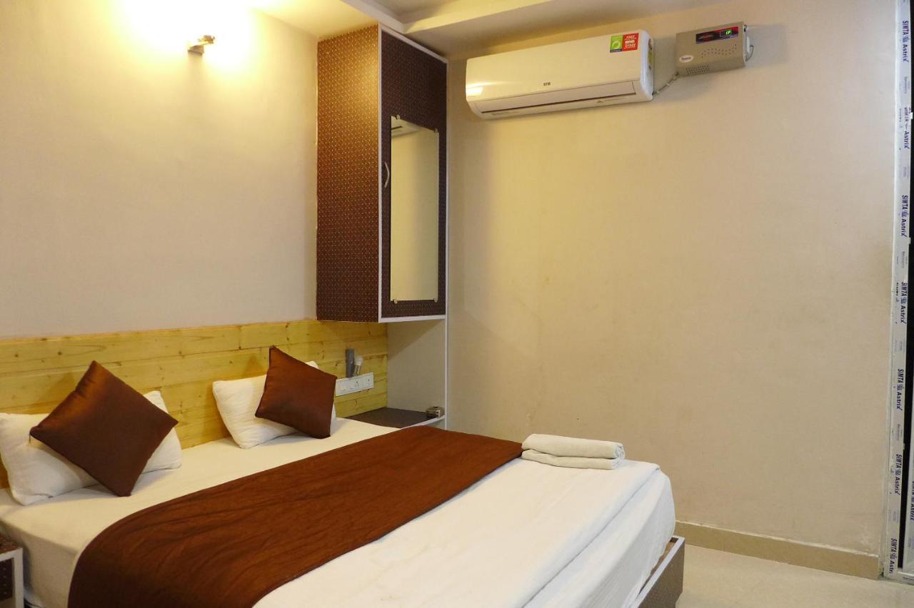 Hotel Cosy Nook Rishīkesh Exterior foto